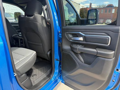 New 2026 RAM 1500 Big Horn AWD/4WD image 15