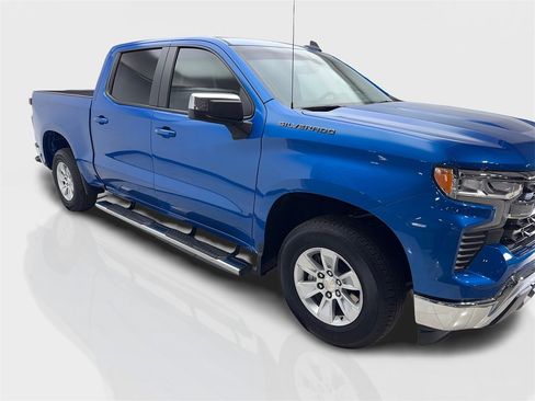 Used 2024 Chevrolet Silverado 1500 LT image 12