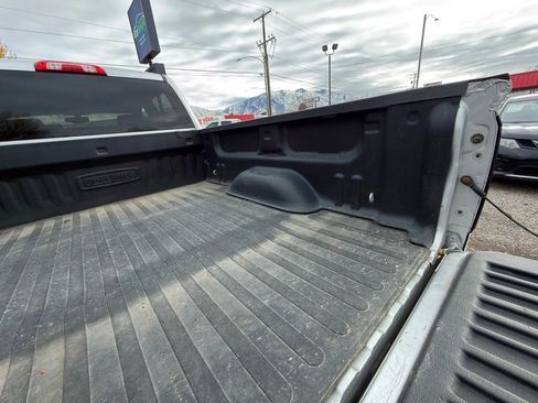 Used 2017 GMC Sierra 2500 SLE image 10