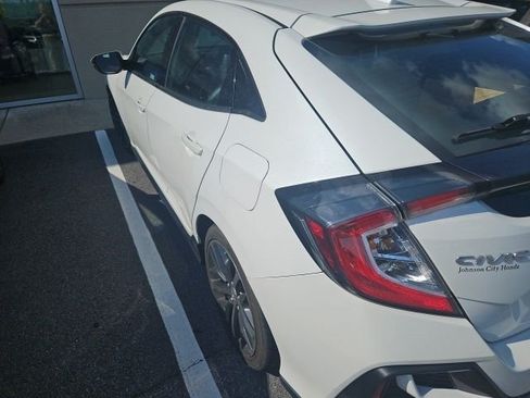 Used 2021 Honda Civic Sport Touring image 3