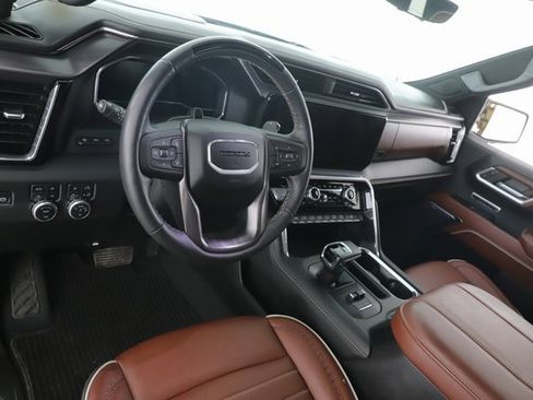 Used 2024 GMC Sierra 1500 Denali Ultimate image 18