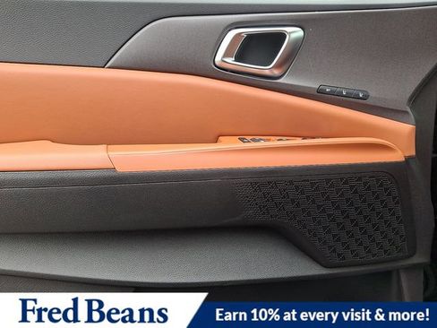 New 2026 Kia Carnival EX image 7