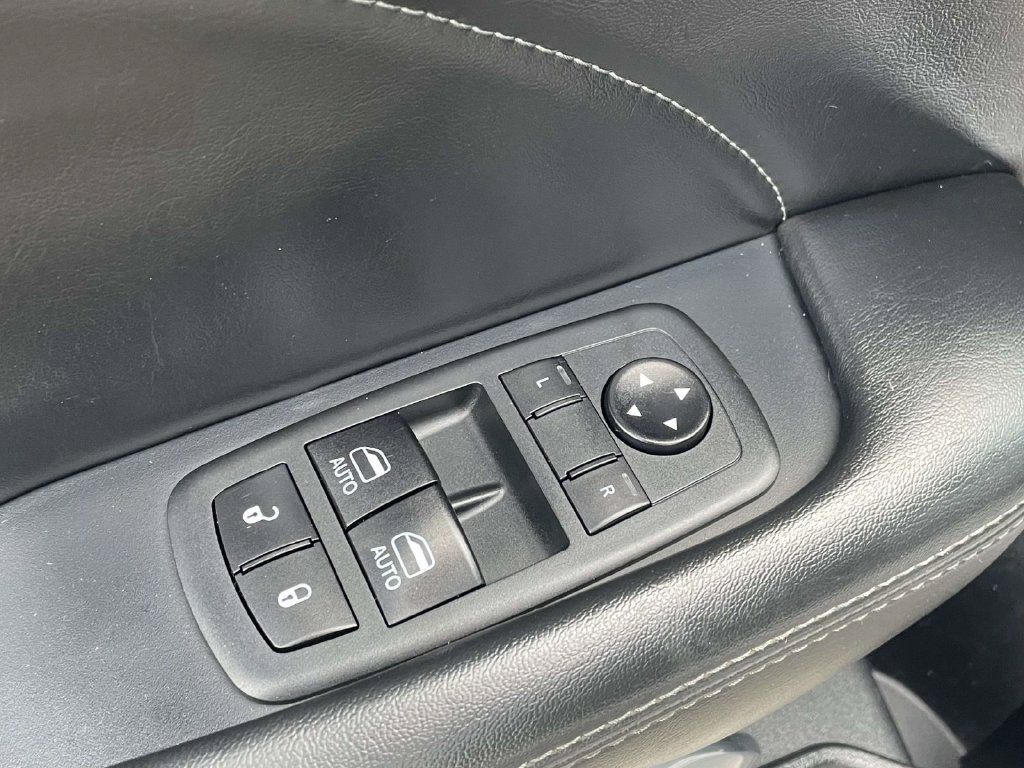 Used 2020 Dodge Challenger R/T Scat Pack RWD image 17