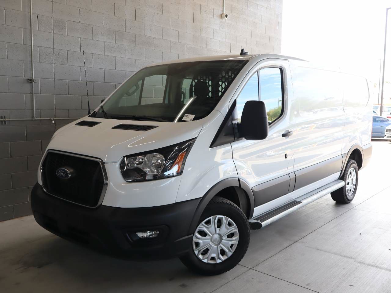 Used 2025 Ford Transit 250 Low Roof w/ Exterior Upgrade Package RWD image 1