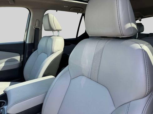 Certified 2024 Honda Pilot Touring image 27
