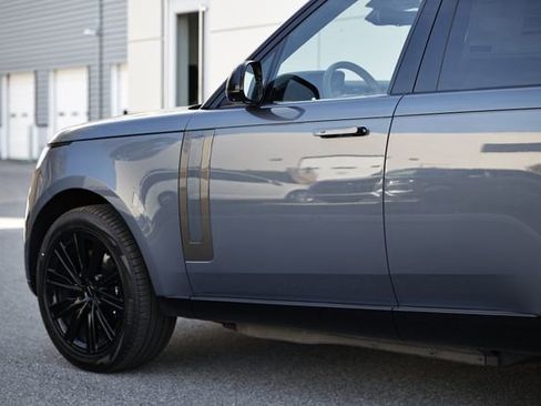 New 2026 Land Rover Range Rover SE AWD/4WD image 8