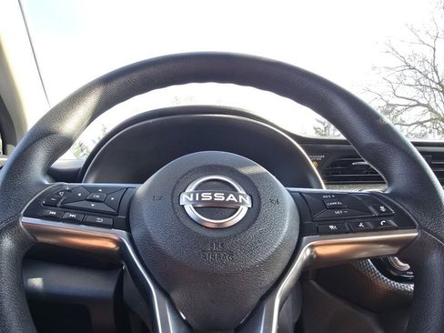 Used 2024 Nissan Kicks SV image 22