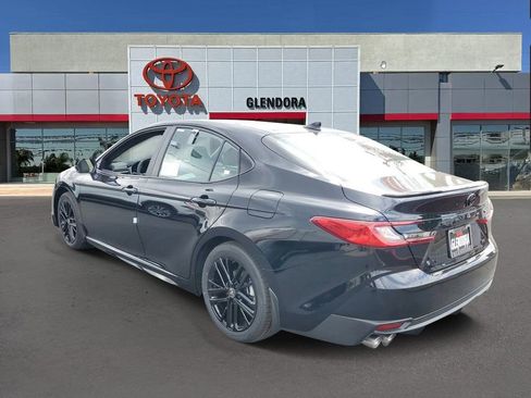 New 2026 Toyota Camry SE image 5