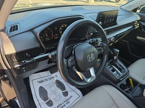 Used 2025 Honda CR-V EX-L image 16