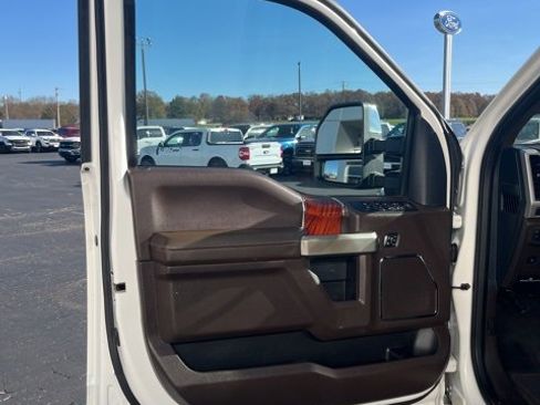 Used 2022 Ford F350 King Ranch w/ King Ranch Ultimate Package image 28