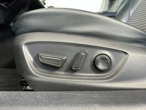 Used 2022 Toyota Camry SE AWD/4WD image 23