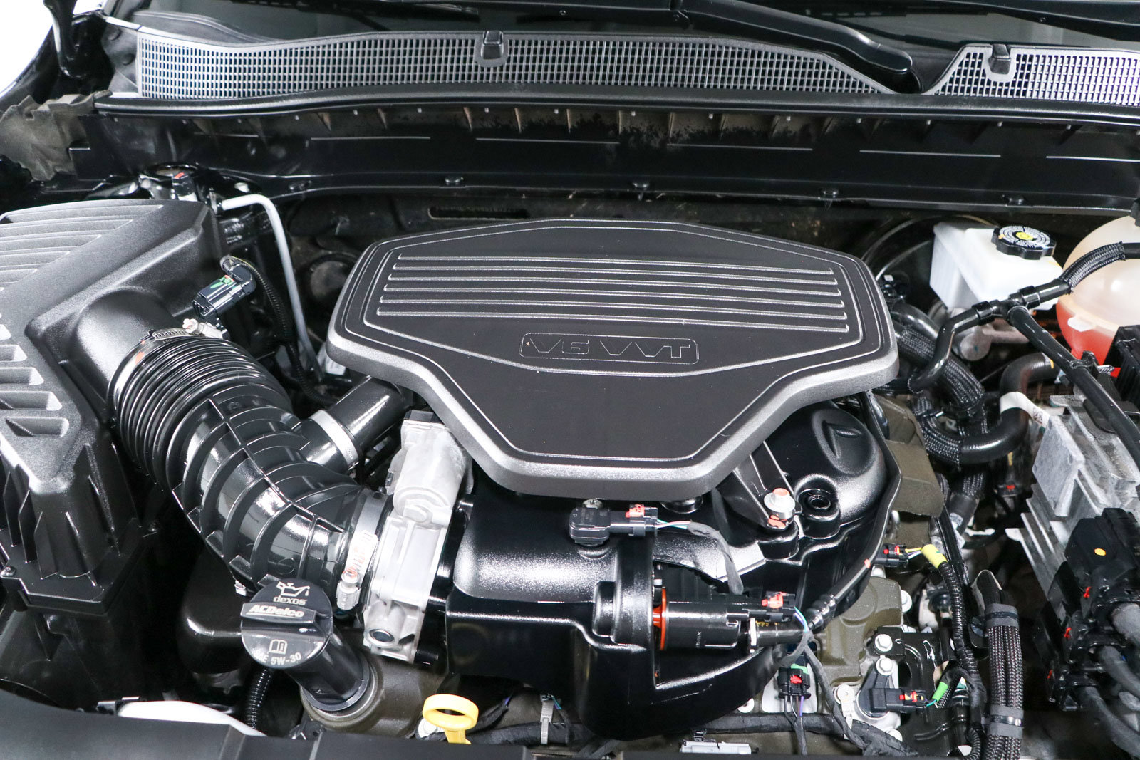 Used 2024 Chevrolet Blazer LT FWD image 30