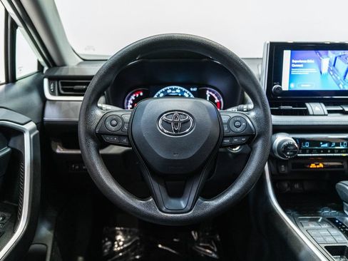 Certified 2025 Toyota RAV4 XLE AWD/4WD image 16