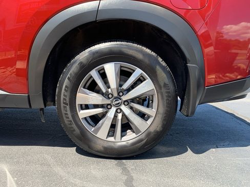 Used 2022 Nissan Pathfinder SL image 32