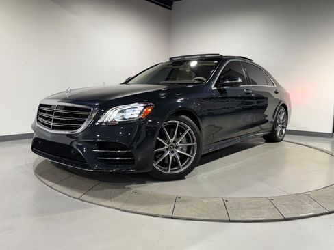 Used 2018 Mercedes-Benz S 450 Sedan image 2