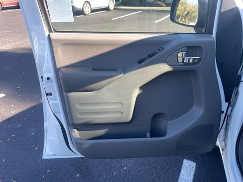 Used 2019 Nissan Frontier SV w/ Value Truck Package image 19