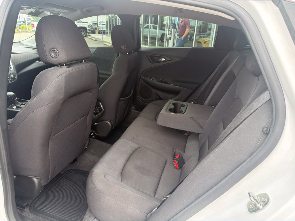 Used 2023 Chevrolet Malibu LT FWD image 27