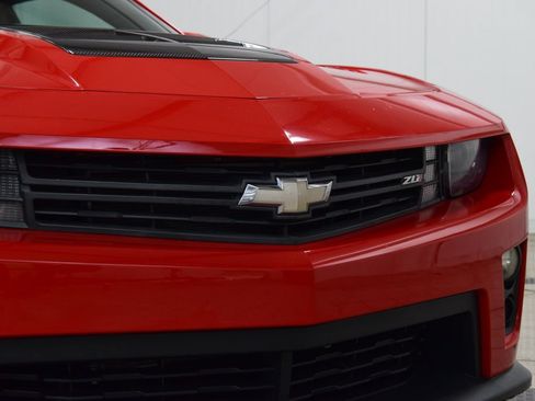 Used 2012 Chevrolet Camaro ZL1 RWD image 11