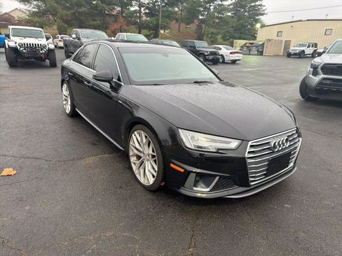 Used 2019 Audi A4 2.0T Prestige w/ Prestige Package image 4