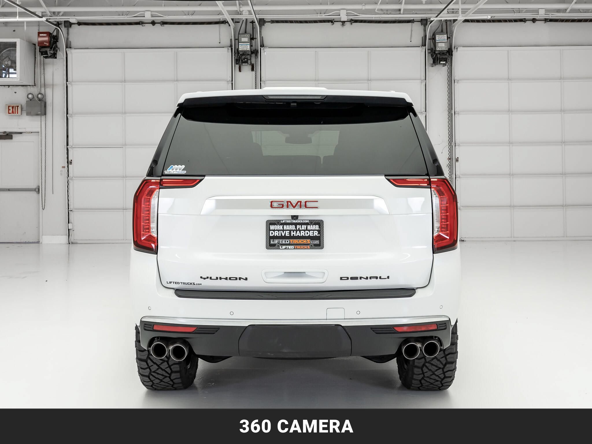 Used 2023 GMC Yukon Denali AWD/4WD image 8