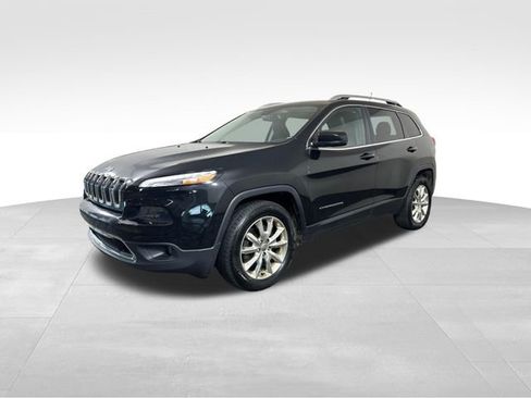 Used 2016 Jeep Cherokee Limited image 2