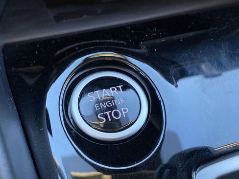 New 2025 Nissan Versa SV w/ Trunk Package image 20