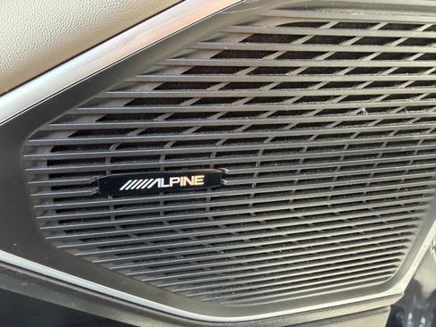 Used 2022 Jeep Wagoneer Series II w/ Rear Seat Video Group 1 image 14