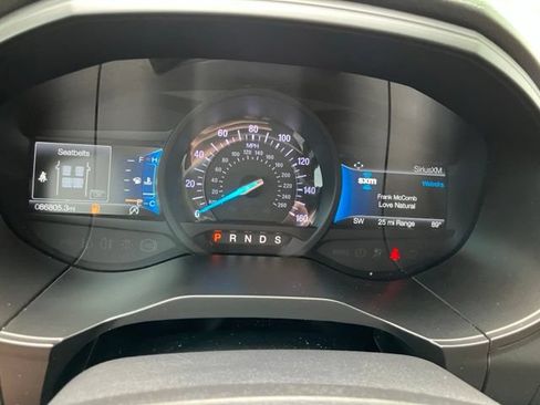 Used 2022 Ford Edge SEL w/ Convenience Package AWD/4WD image 3