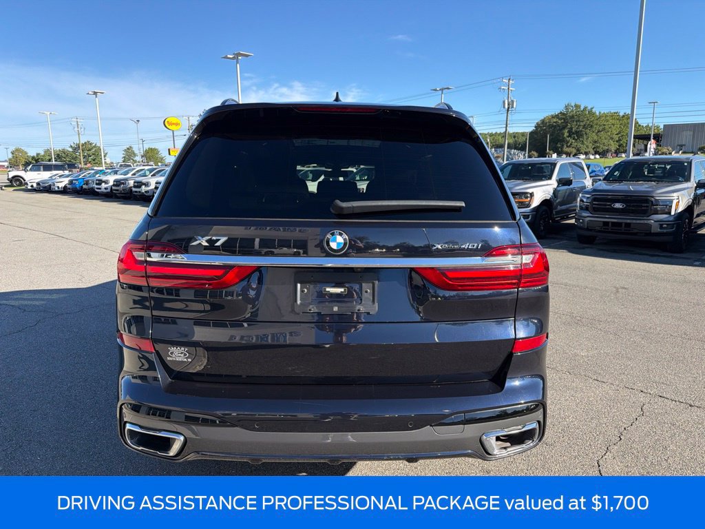 Used 2022 BMW X7 xDrive40i w/ M Sport Package AWD/4WD image 5