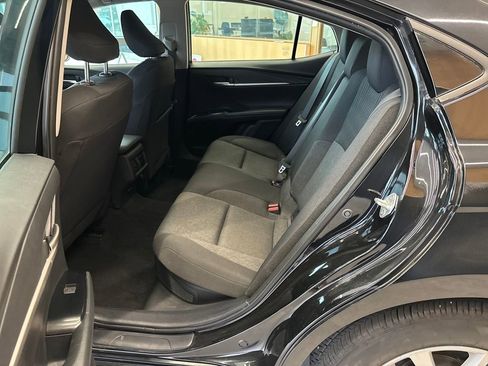 Used 2025 Toyota Camry LE image 28