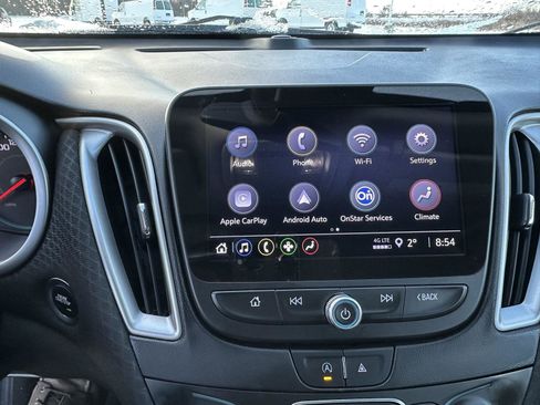 Used 2023 Chevrolet Malibu LT image 32