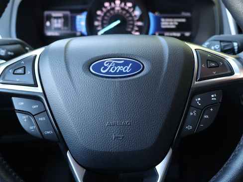 Used 2024 Ford Edge SEL AWD/4WD image 26