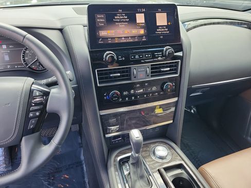 Certified 2024 Nissan Armada Platinum w/ Cargo Package AWD/4WD image 22