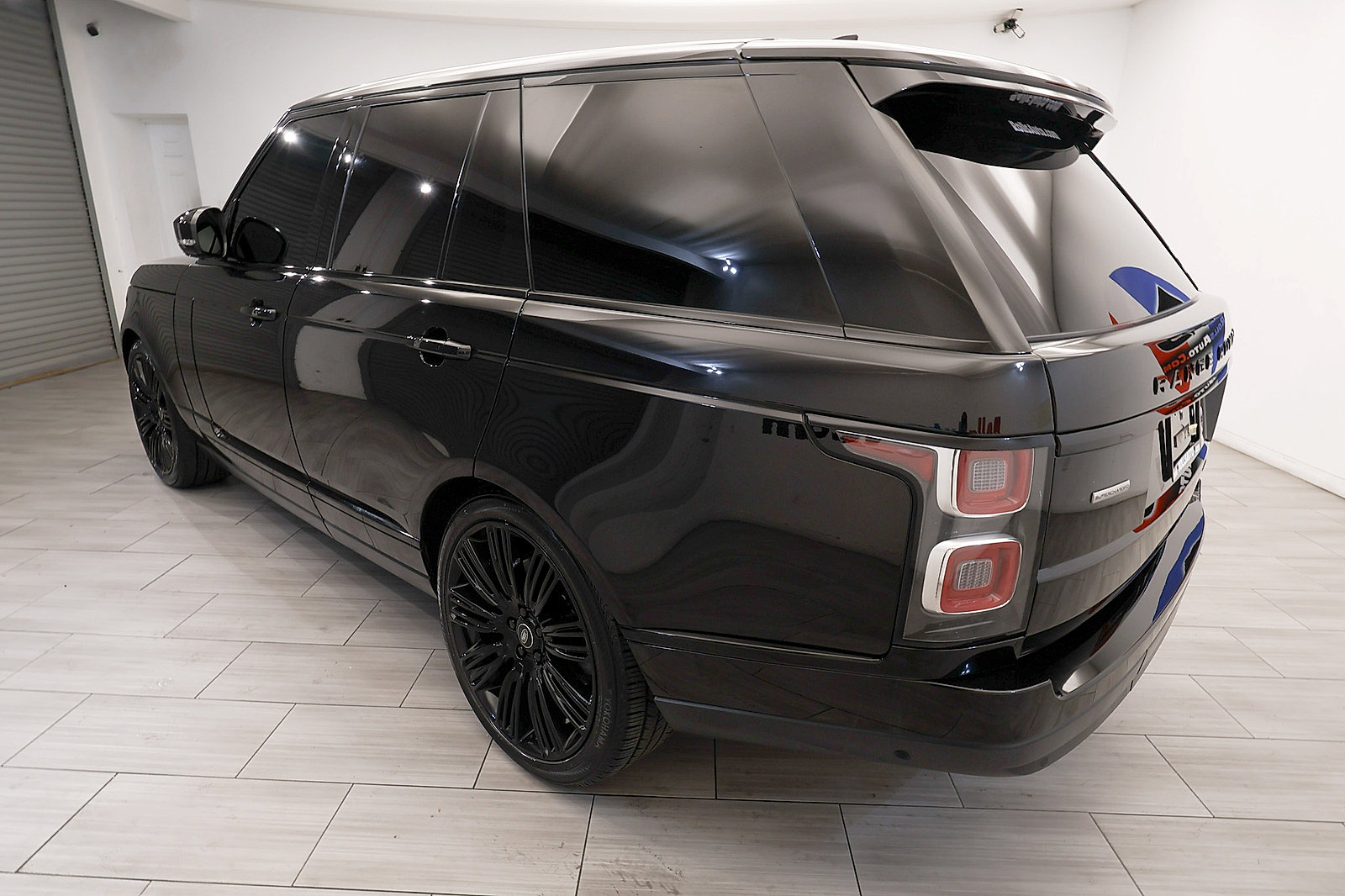 Used 2019 Land Rover Range Rover Sport HSE AWD/4WD image 3