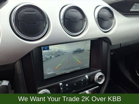 Used 2017 Ford Mustang Premium image 15