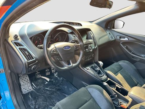 Used 2018 Ford Focus RS image 9