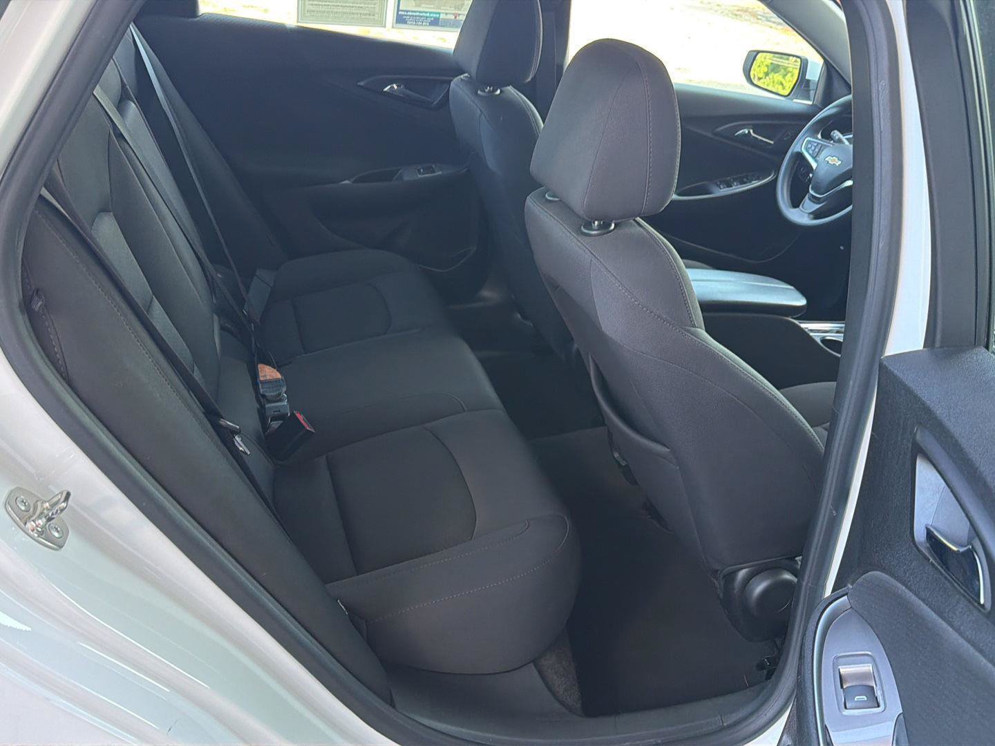 Used 2024 Chevrolet Malibu LT FWD image 12