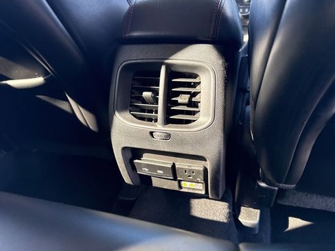 Used 2019 Jeep Cherokee Trailhawk w/ Cold Weather Group image 13