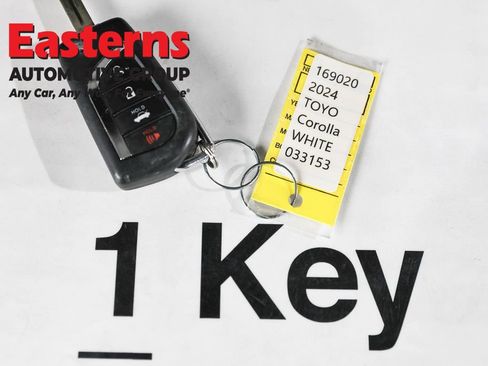 Used 2024 Toyota Corolla LE image 25