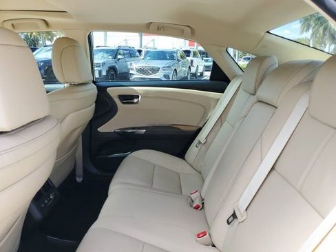 Used 2018 Toyota Avalon image 11
