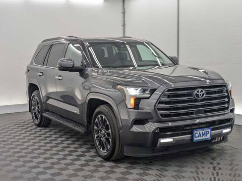 Used 2023 Toyota Sequoia Capstone image 8