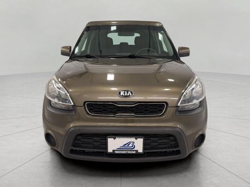 Used 2013 Kia Soul FWD image 13