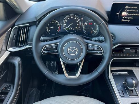 New 2026 MAZDA CX-90 3.3 Turbo w/ Preferred Package AWD/4WD image 16