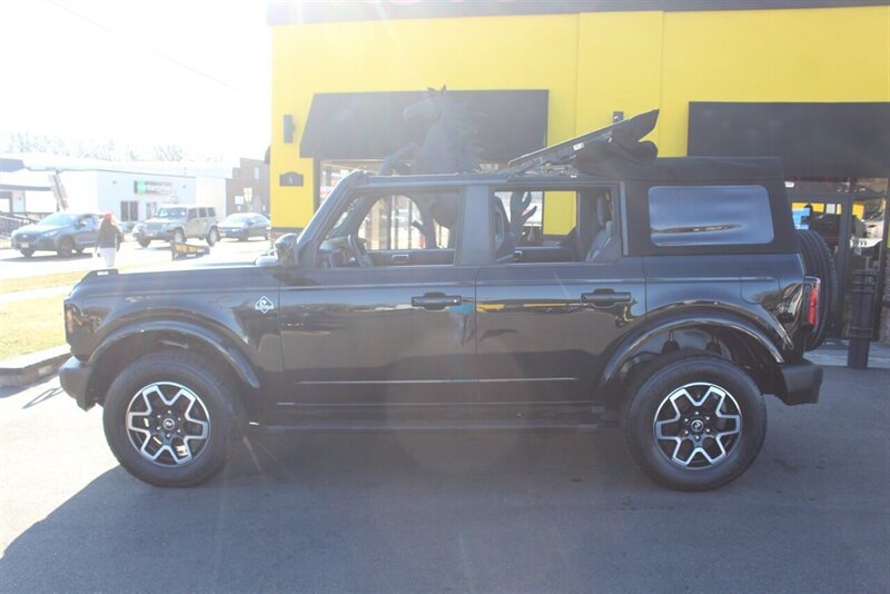 Used 2023 Ford Bronco Outer Banks AWD/4WD image 23
