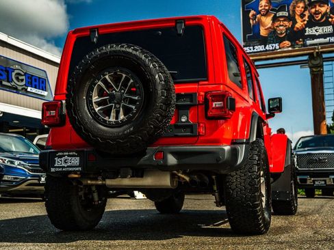 Used 2024 Jeep Wrangler Unlimited Rubicon 392 AWD/4WD image 3