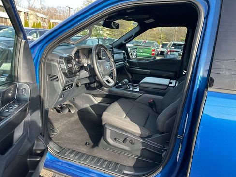 Used 2023 Ford F150 XLT w/ Equipment Group 302A High image 17