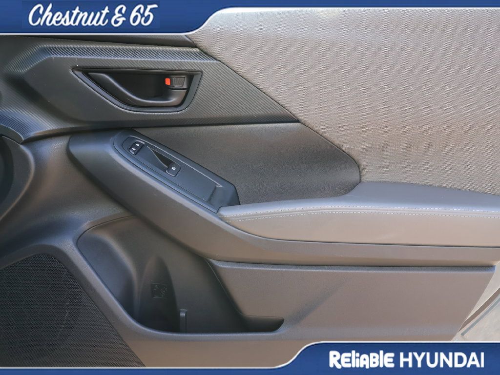 Used 2024 Subaru Crosstrek 2.0i Premium AWD/4WD image 8