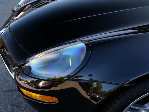 Used 2001 BMW Z8 RWD image 18