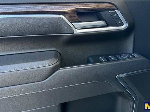 Certified 2026 Chevrolet Silverado 1500 LT image 11