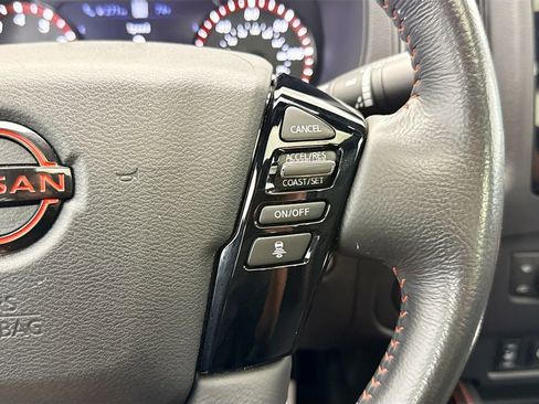 Used 2023 Nissan Frontier PRO-4X w/ Pro-4X Premium Package AWD/4WD image 12